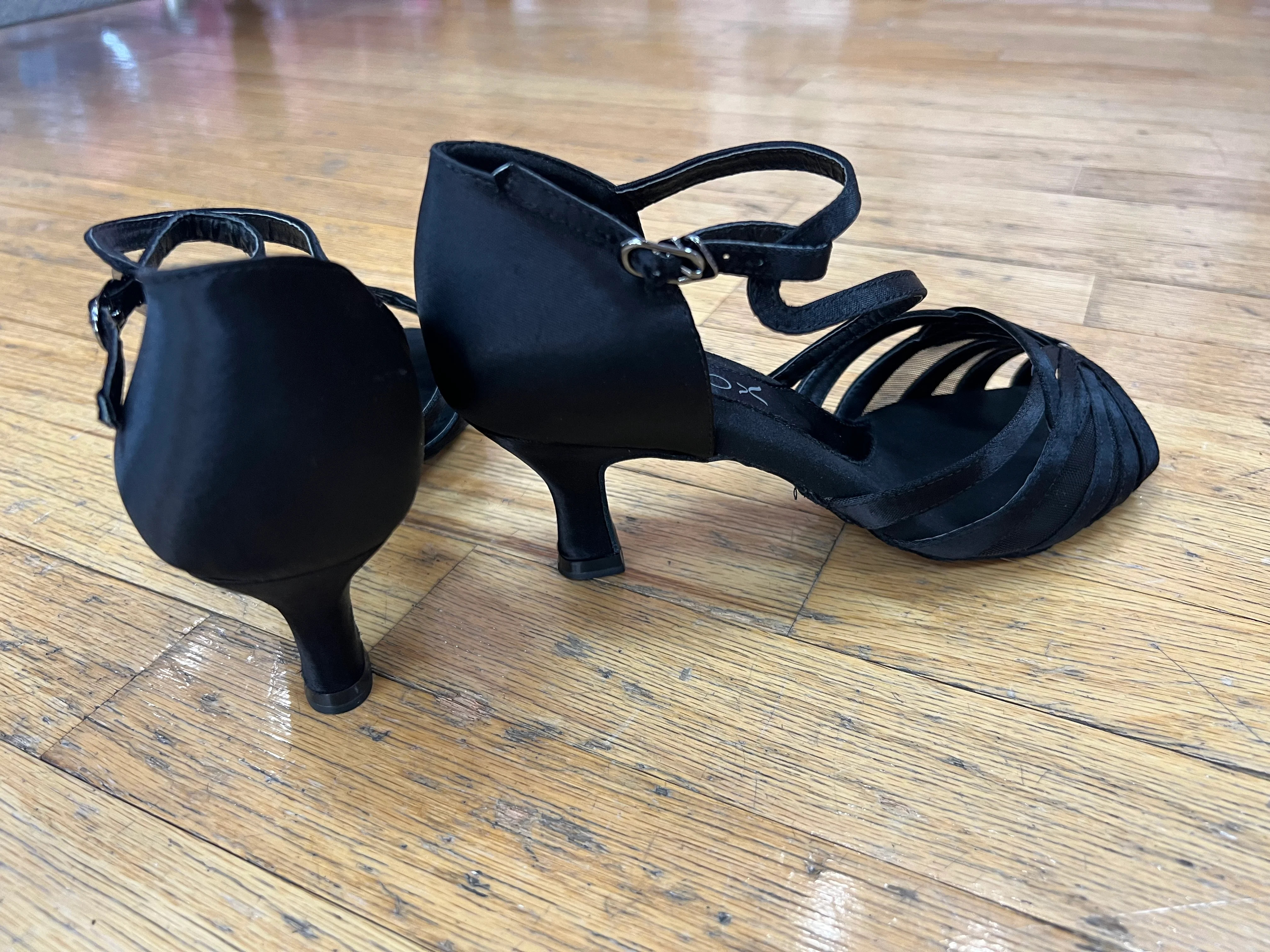 Capezio Ballroom Shoe (BR 441R) 2" Heel - Image 5
